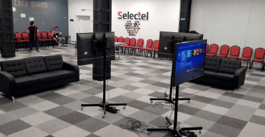 Игровая зона PlayStation и Xbox